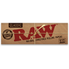 RAW Classic 1 1/4 Rolling Papers x 24